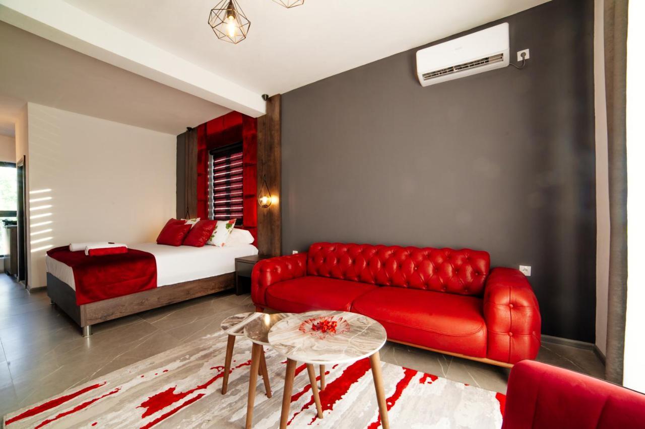 Gucci Apartment *